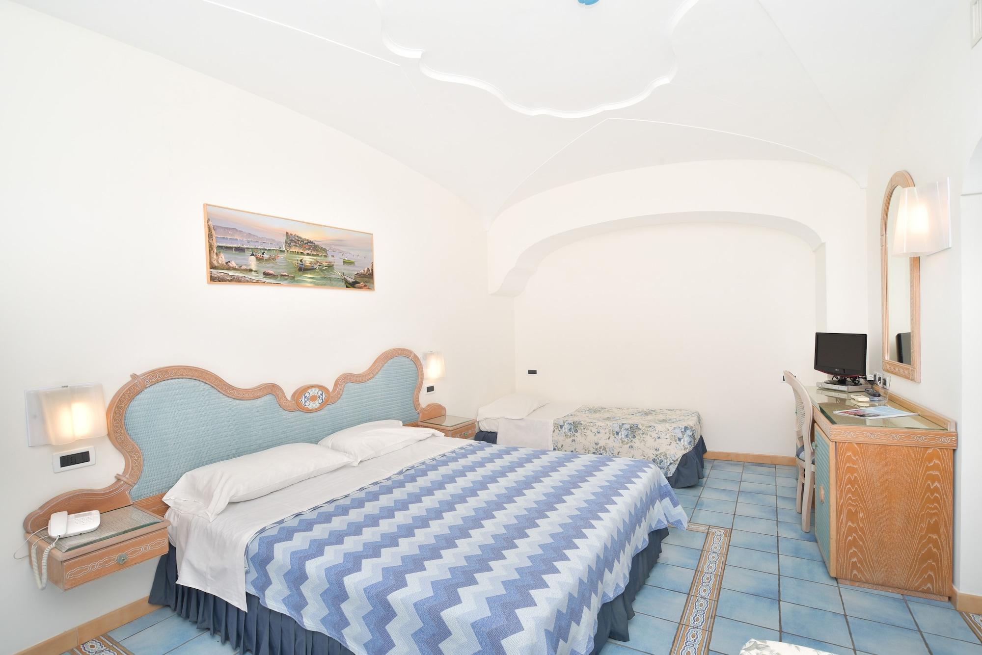 Albergo Italia - Beach Hotel Casamicciola Terme Exterior foto