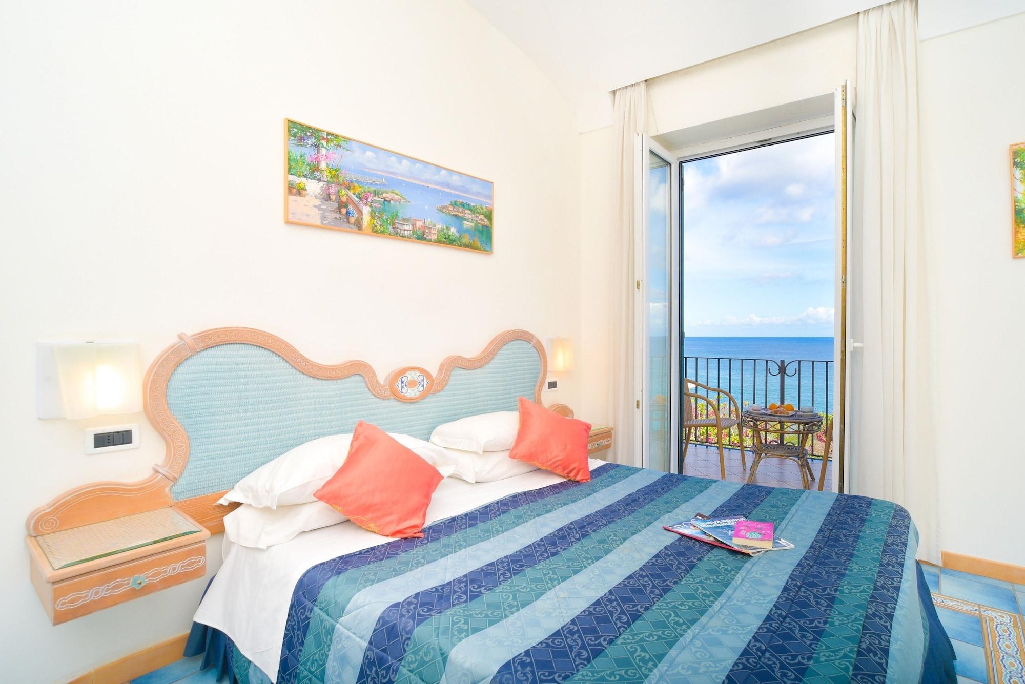 Albergo Italia - Beach Hotel Casamicciola Terme Exterior foto